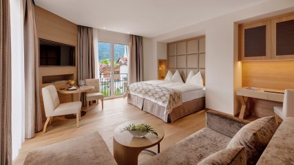 zimmer-junior-suite-1-hotel-alte-post-bonaduz